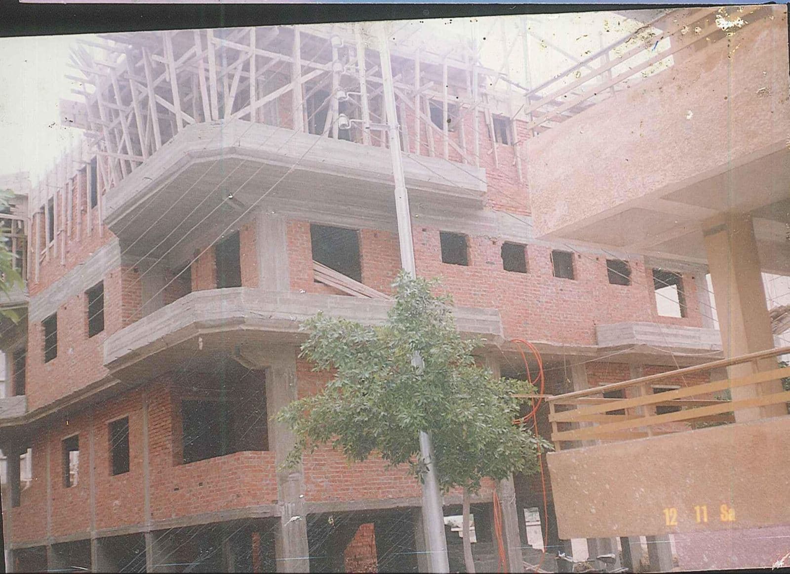 عمارة عروس آمون — 9